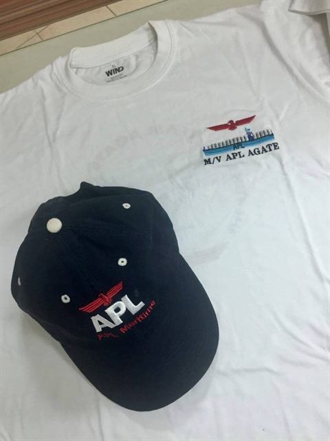 White T-shirt embroidered M/V APL Agate with a navy APL Maritime cap